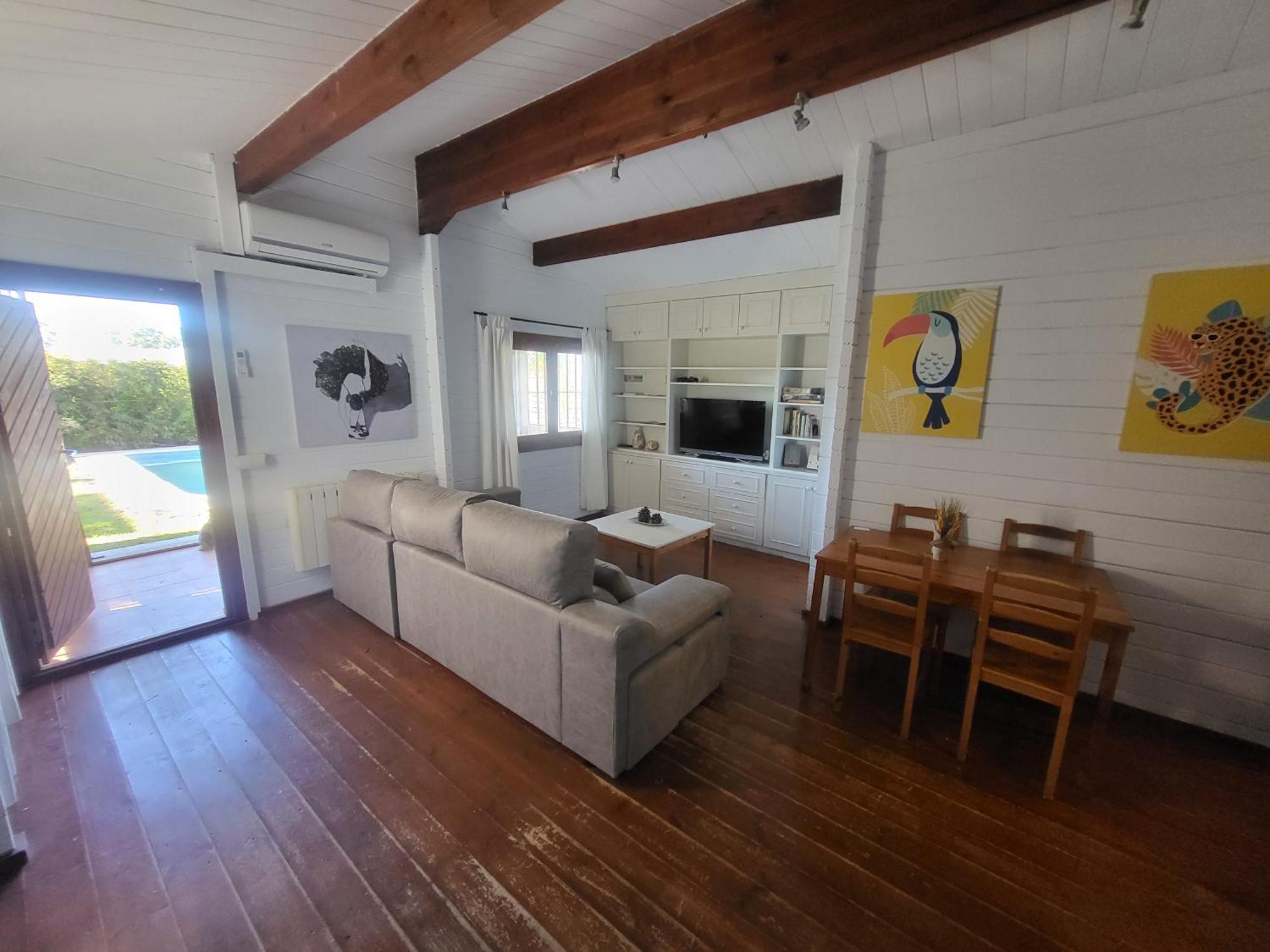 Villa Casa Madera Urbanizacion Socorro à Séville Extérieur photo