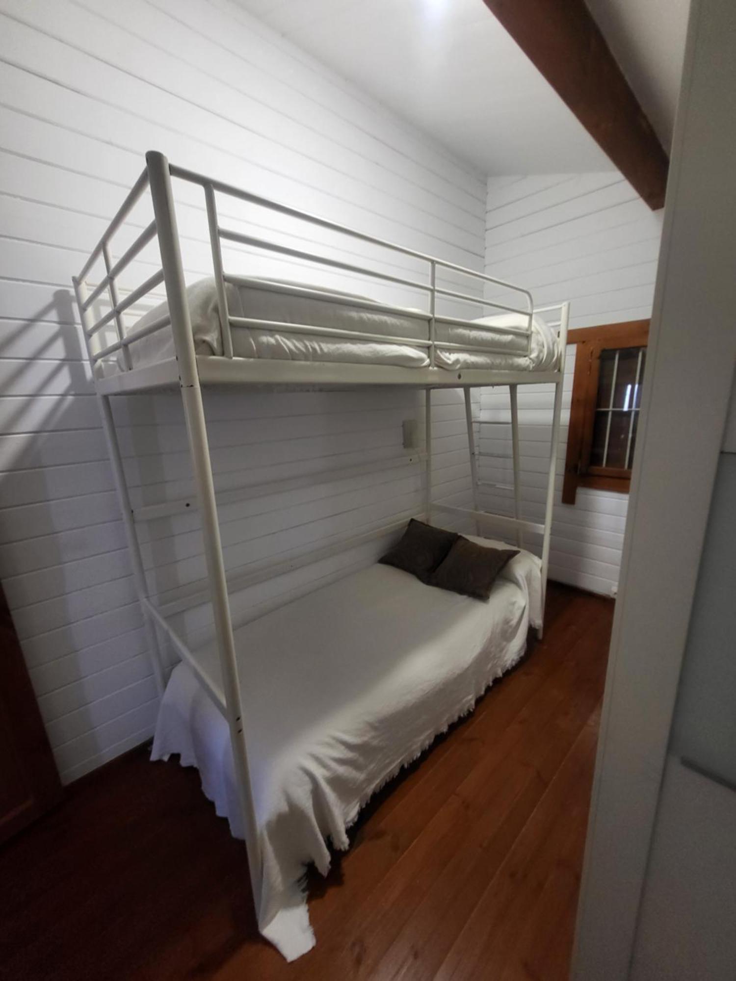 Villa Casa Madera Urbanizacion Socorro à Séville Extérieur photo